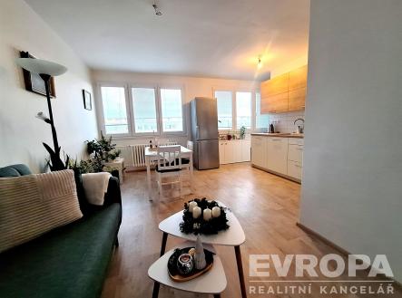 . | Pronájem bytu, 3+kk, 57 m²