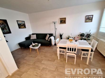 . | Pronájem bytu, 3+kk, 57 m²