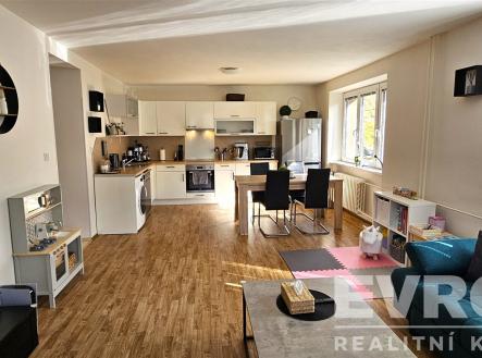 . | Prodej bytu, 3+kk, 81 m²