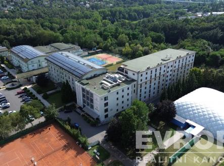 . | Prodej bytu, 3+kk, 99 m²