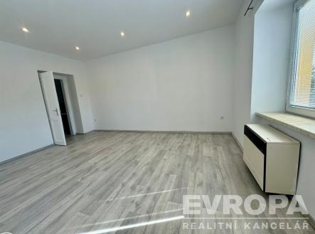 . | Prodej bytu, 1+1, 40 m²