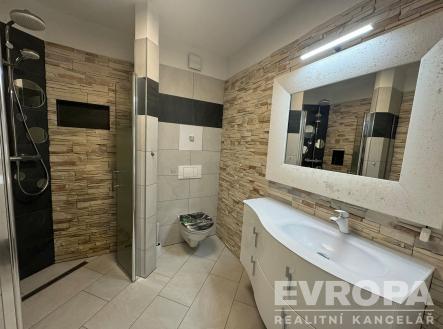 . | Prodej bytu, 2+kk, 76 m²
