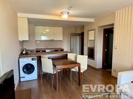 . | Prodej bytu, 3+kk, 78 m²