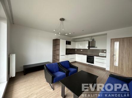 . | Pronájem bytu, 2+kk, 70 m²