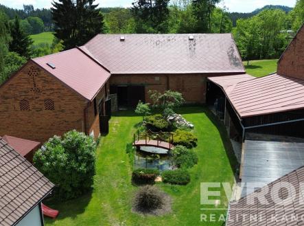 . | Prodej - zemědělský objekt, 3 008 m²