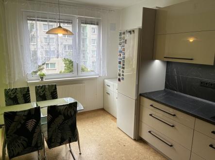 Prodej bytu, 4+1, 76 m²