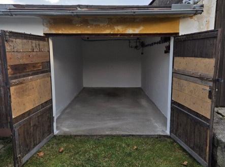 Pronájem - malý objekt/garáž