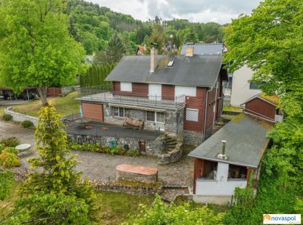 Fotka 3 | Prodej - dům/vila, 418 m²