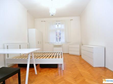 Fotka 4 | Pronájem bytu, 1+kk, 26 m²