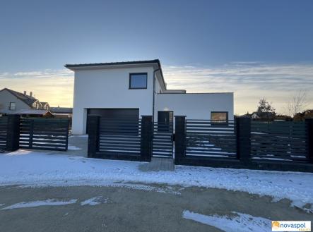Fotka 8 | Prodej - dům/vila, 247 m²