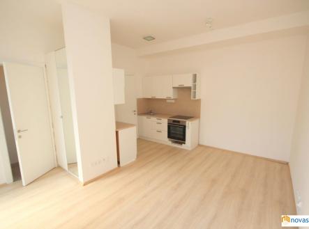 Fotka 8 | Pronájem bytu, 1+kk, 24 m²