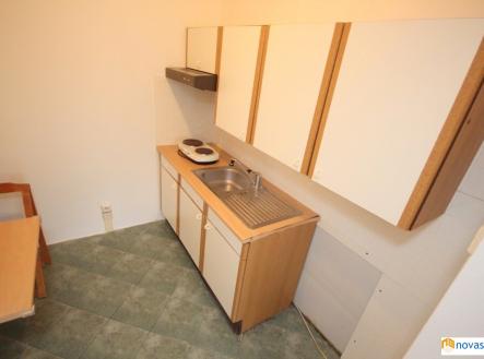 Fotka 8 | Pronájem bytu, 2+kk, 42 m²