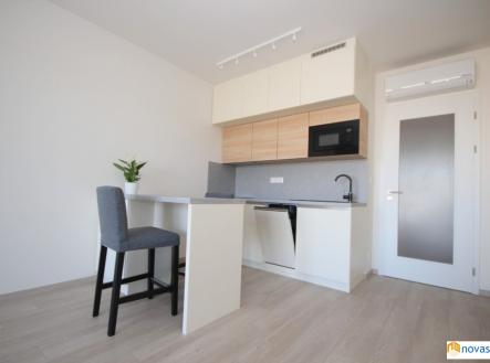Fotka 3 | Pronájem bytu, 1+kk, 35 m²