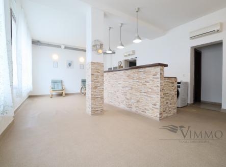 Pronájem - obchodní prostor, 69 m² obrázek