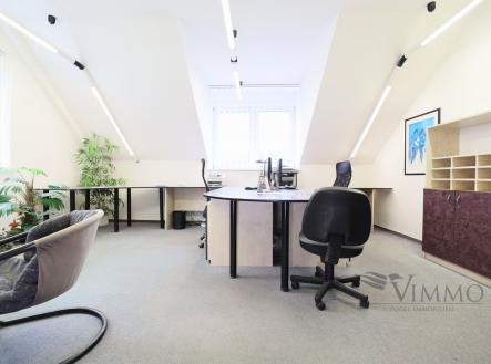 foto: 1 | Prodej - kanceláře, 275 m²