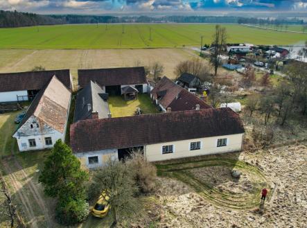 foto: 3 | Prodej - zemědělský objekt, 8 091 m²