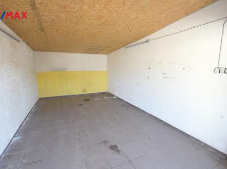 dsc-9421-o-1.jpg | Pronájem - malý objekt/garáž