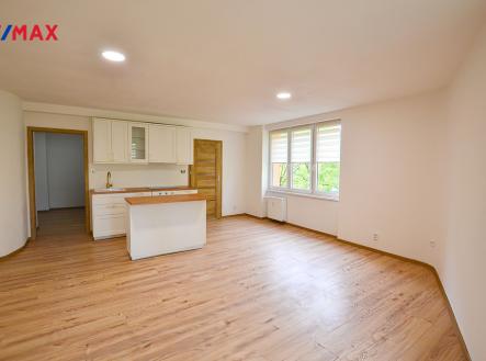 obyvak2-1.jpg | Pronájem bytu, 2+kk, 46 m²