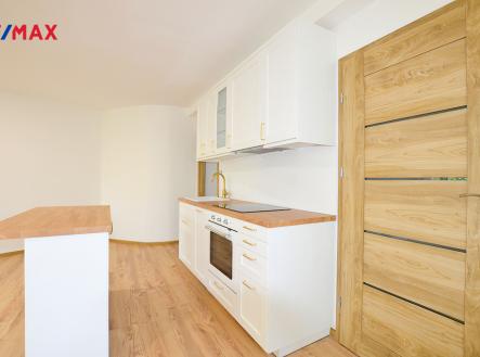 kuchyn2.jpg | Pronájem bytu, 2+kk, 46 m²