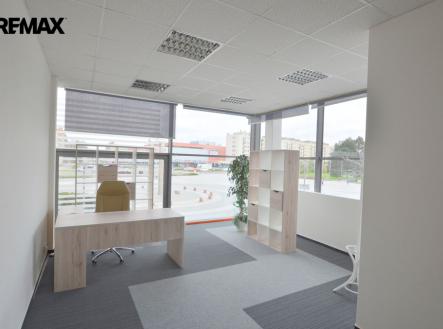 1.jpg | Pronájem - kanceláře, 28 m²