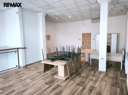 3.jpg | Pronájem - kanceláře, 46 m²