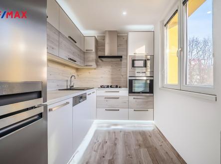 kuchyn1.jpg | Prodej bytu, 3+1, 75 m²