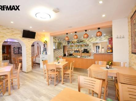 vycep3.jpg | Pronájem - restaurace, 250 m²