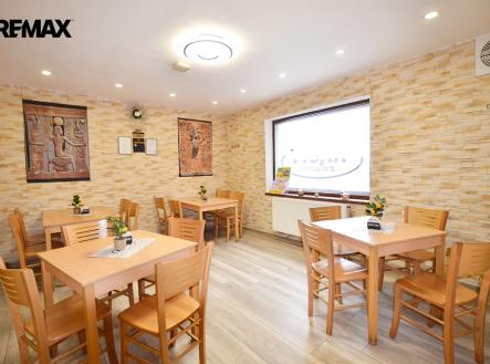 vycep2.jpg | Pronájem - restaurace, 250 m²