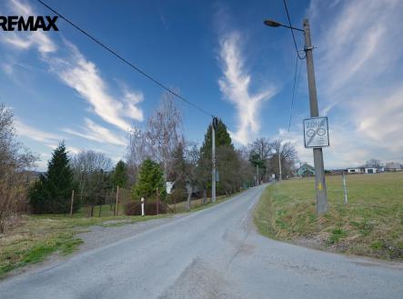 kriz1.jpg | Prodej - pozemek, zahrada, 1 256 m²