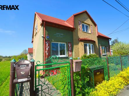 Pronájem bytu, 3+1, 146 m²