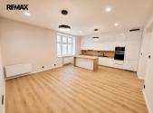 Pronájem bytu, 3+kk, 104 m²