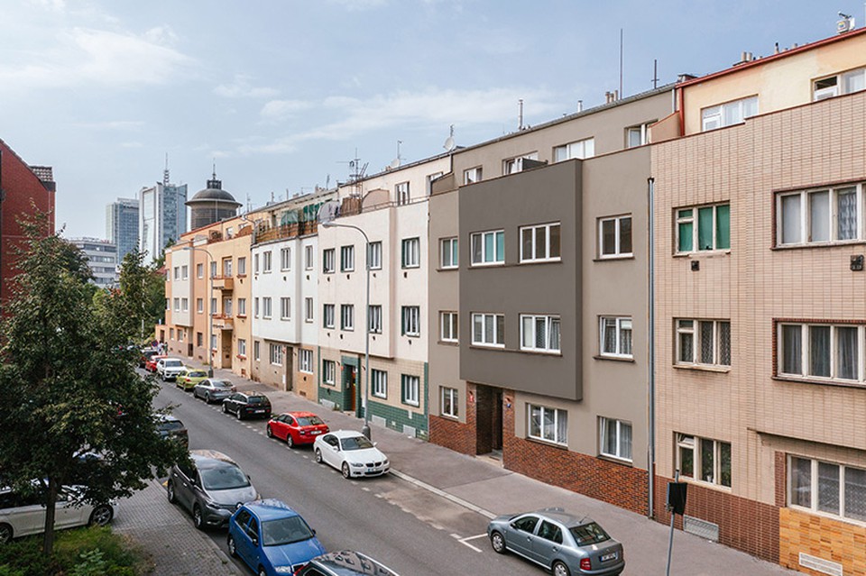 Prodej bytu 1kk (27,1 m²), terasa, sklep, ul. Hanusova
