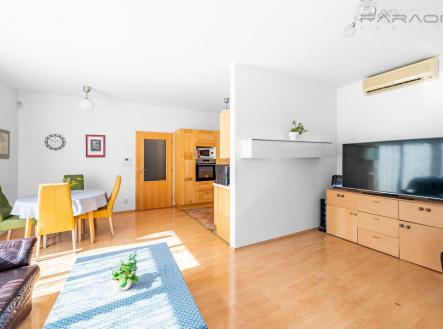 Prodej - dům/vila, 274 m²