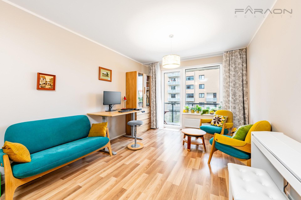 Příjemný světlý byt 3+kk, 104 m2, balkon, parking, Praha 3-Strašnice