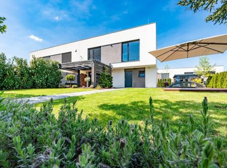 Prodej - dům/vila, 161 m²