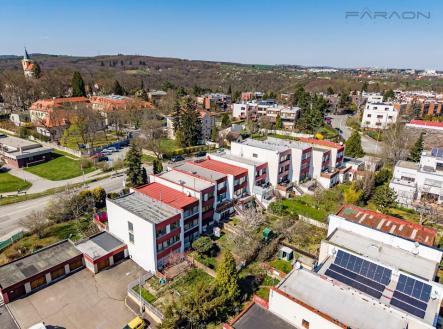 Prodej - dům/vila, 200 m²