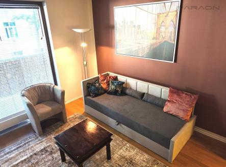Pronájem bytu, 1+kk, 40 m²