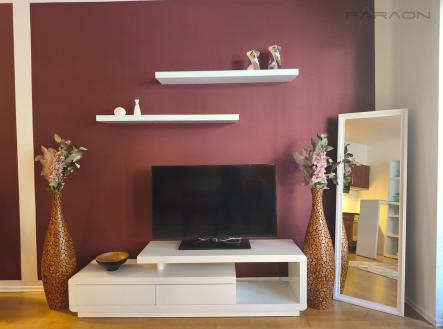 Pronájem bytu, 1+kk, 40 m²