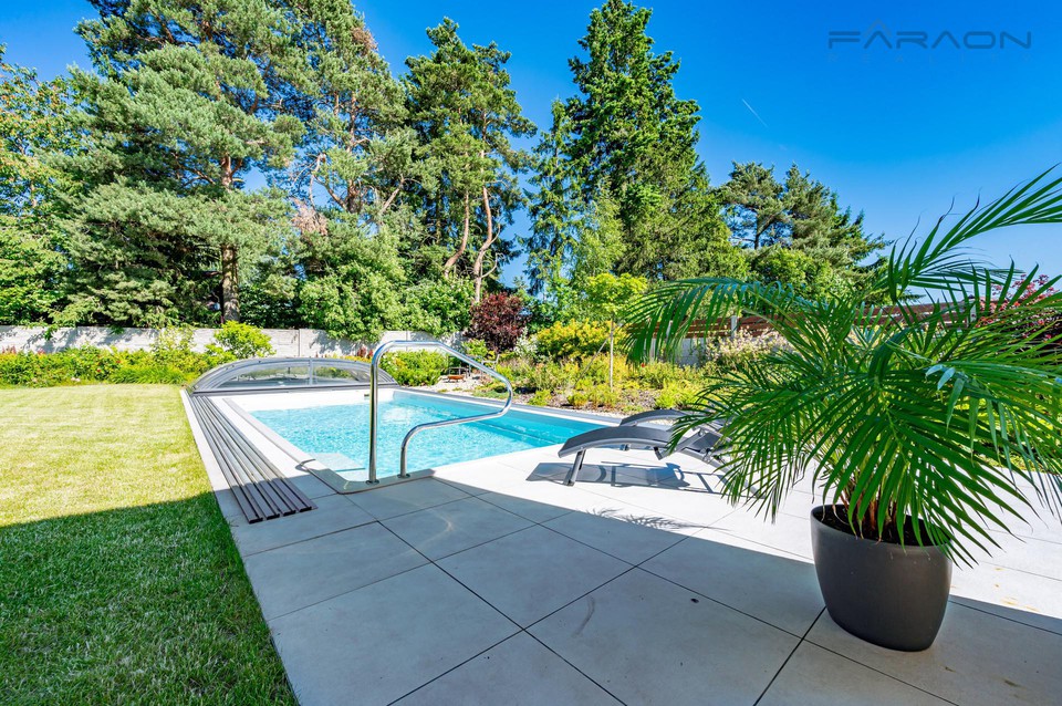 Prodej pasivního domu (A) 3+1 s bazénem, Praha východ - Mukařov 