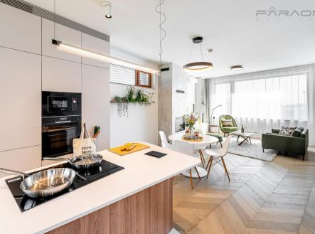 Pronájem - dům/vila, 182 m²