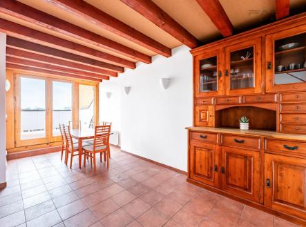 Pronájem bytu, 3+kk, 132 m²