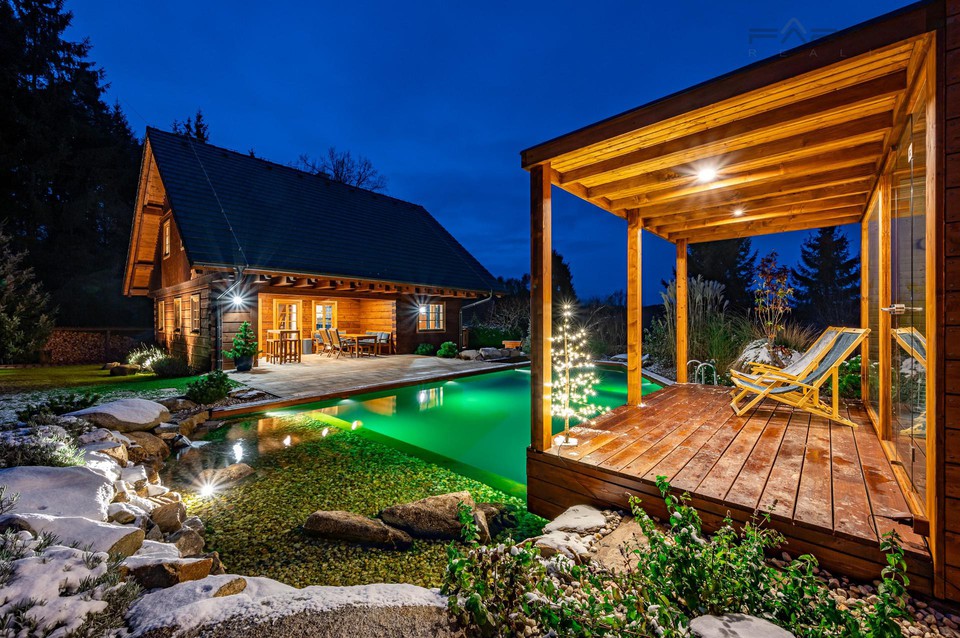 Prodej roubené chalupy 194 m2, pozemek 1001 m2, Kamenná Lhota u Borotína, okres Tábor