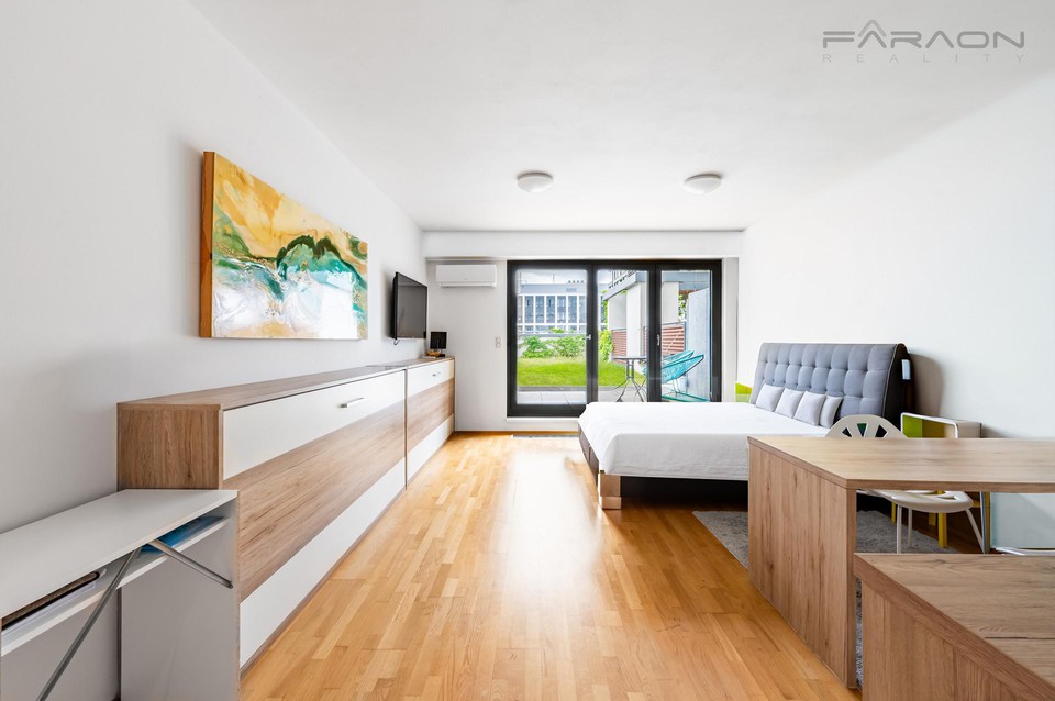 REZERVACE. Prodej bytu 1+kk, terasa, parkovací místo, sklep,GARDEN TOWER, Olšanská, Praha 3 - Žižkov