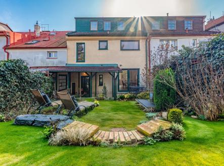 Prodej - dům/vila, 200 m²