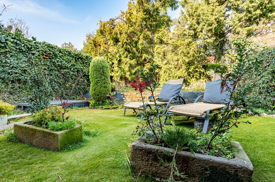 Prodej rodinného domu 200 m², pozemek 140 m² Sedlecká, Praha 8 - Kobylisy