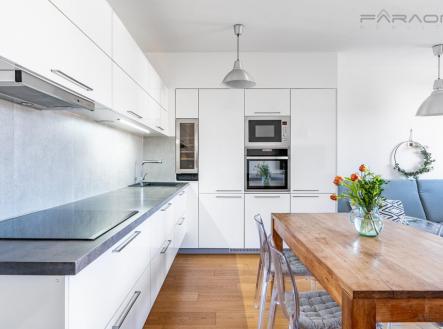 Prodej bytu, 3+kk, 86 m²