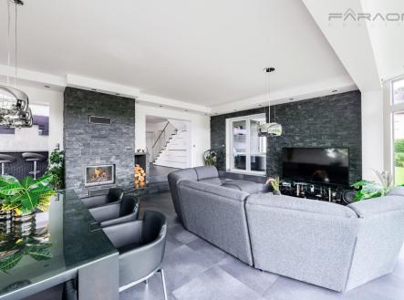 Prodej - dům/vila, 346 m²