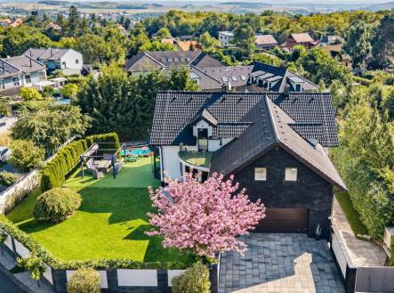 Prodej - dům/vila, 346 m²