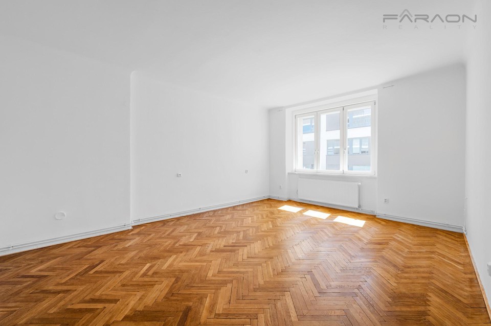 Prodej bytu 3+kk, 110 m2 + 2 balkony, Sokolovská, Praha 8 - Karlín