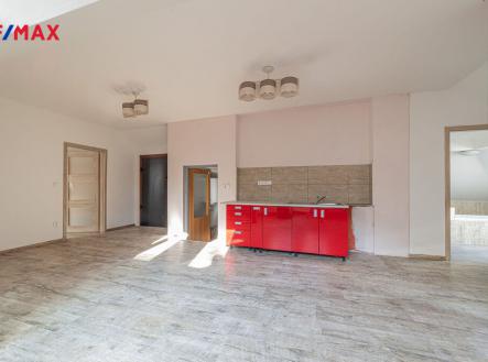 b80a6490.jpg | Prodej - dům/vila, 463 m²